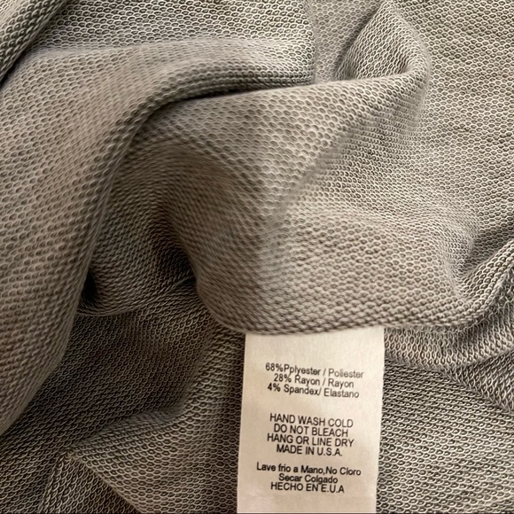 NWT Adora Solid Olive Green Boat Neck Split Side Asymmetrical Long Sleeve Top - Picture 16 of 17